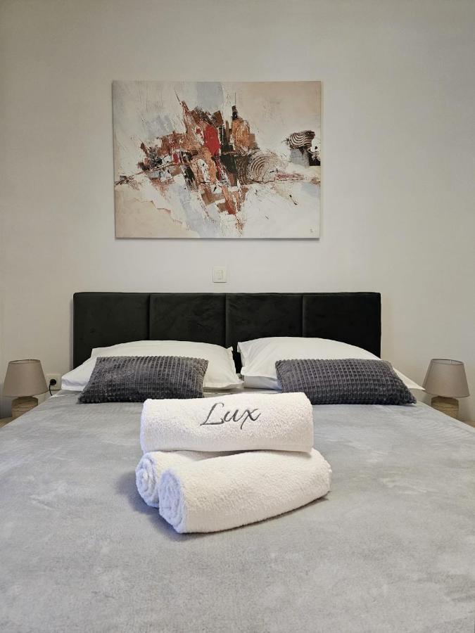 Apartment Lux زادار المظهر الخارجي الصورة